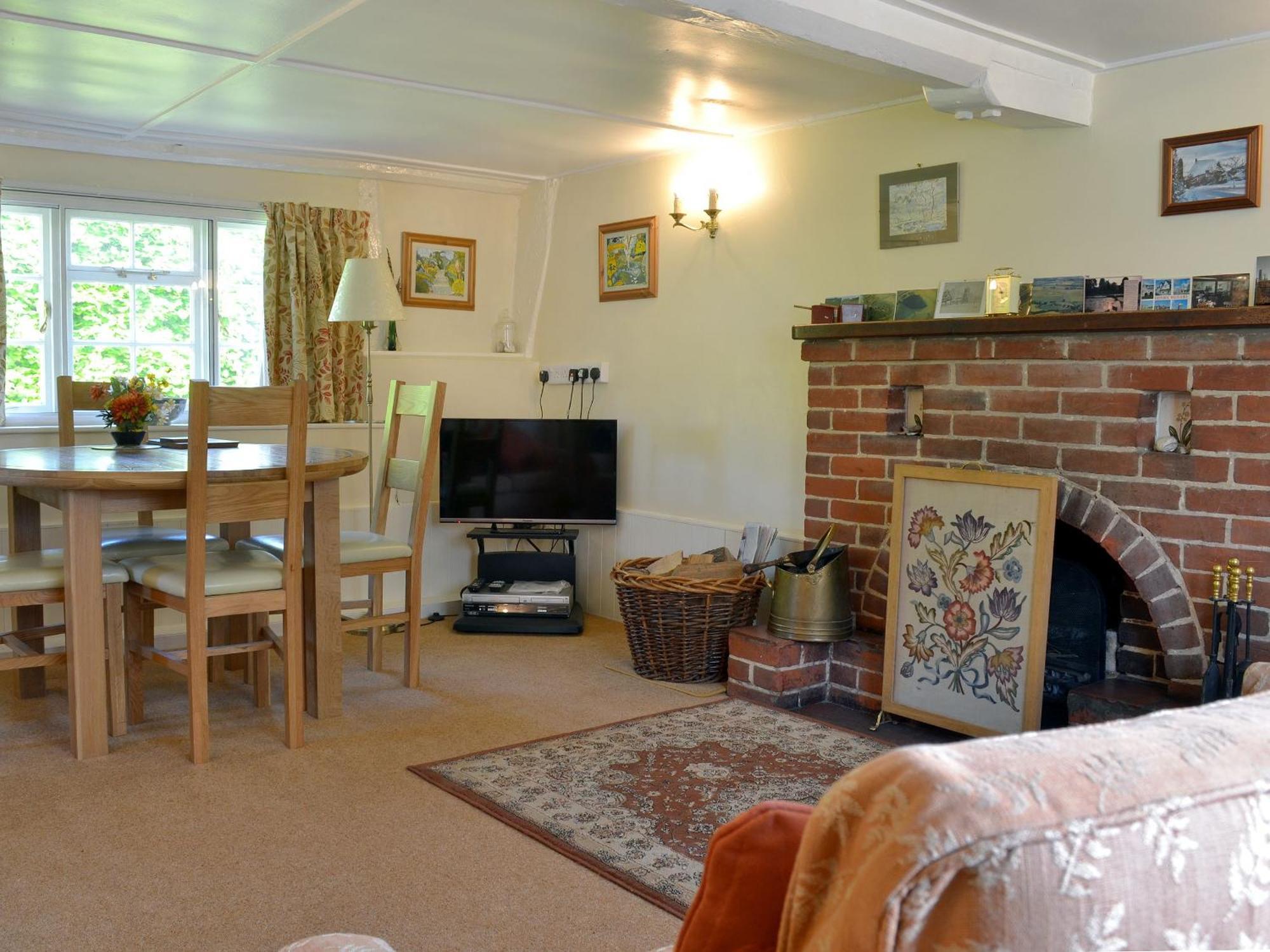 October Cottage Collingbourne Kingston Exterior foto